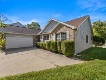 2711 Bayhill Drive, Champaign, IL, 61822