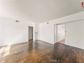 7700 Ensign Avenue, Los Angeles, CA, 91352