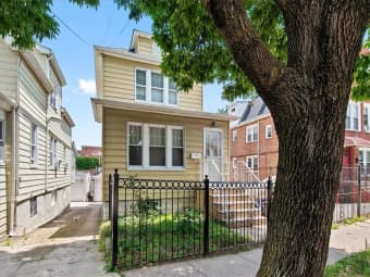 1104 Virginia Avenue, New York, NY, 10472