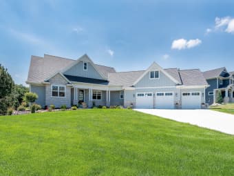 1005 Applewood Ct, Mankato, MN, 56001