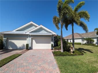 14822 Edgewater Circle, Naples, FL, 34114