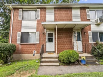 APT 13F/273 Queen Street, Southington, CT, 06489