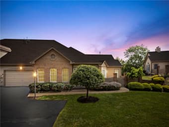 104 Aspen Lane, Seven Fields, PA, 16046