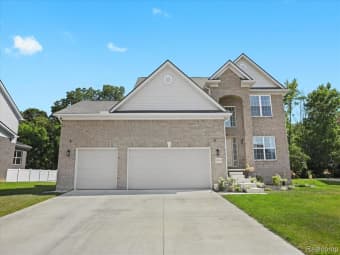 14189 Red Oak Drive, Wayne County, MI, 48111