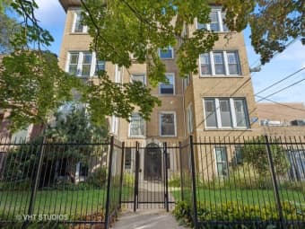 1W/1220 West Albion Avenue, Chicago, IL, 60626