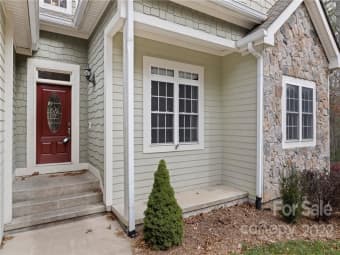 2/7 Nuthatch Court, Fairview, NC, 28730