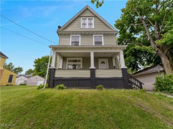 16 Eleanor Avenue, Youngstown, OH, 44509