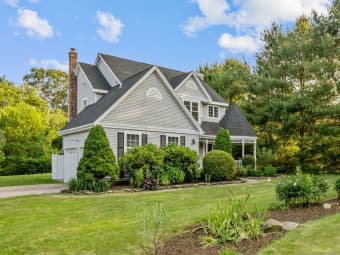 364 Grindstone Hill Rd, New London County, CT, 06359