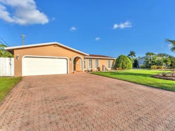 5700 Northeast 18th Terrace, Fort Lauderdale, FL, 33308