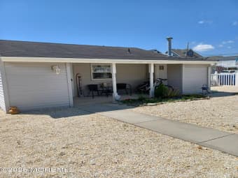 Cottage/223 4th Avenue, Dover Beaches South, NJ, 08751