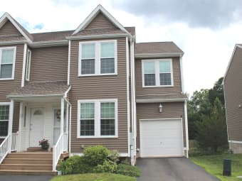 3/3 Holly Lane, Farmington, CT, 06085