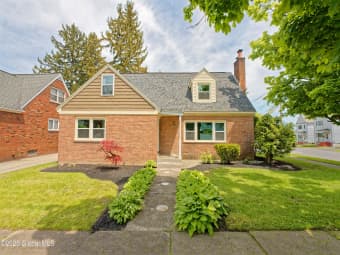 204 North 2nd Avenue, Mechanicville, NY, 12118