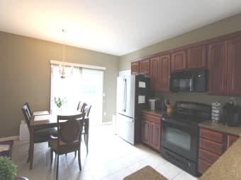 3/3 Holly Lane, Farmington, CT, 06085