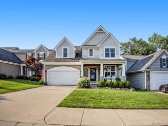 192 Turnberry Court, Milford, MI, 48381