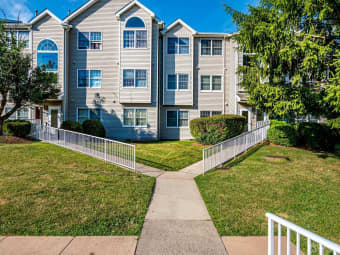 930 Edpas Rd, New Brunswick, NJ, 08901