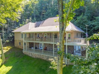 1838 Coman Rd, Franklin, NC, 28734