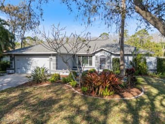 19235 Cypress Vista Cir, Three Oaks, FL, 33967