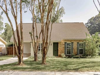 5495 N College Hill Dr, Baton Rouge, LA, 70808