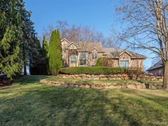 6060 Turnberry Dr, Oakland County, MI, 48382