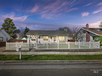 1318 Fairview Avenue