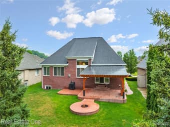 50153 Aldwych Street, Macomb Township, MI, 48044