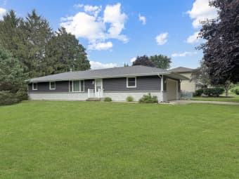 701 East Soper Street, Winnebago, IL, 61088