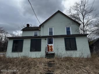 48 Treadway Street, Ticonderoga, NY, 12883
