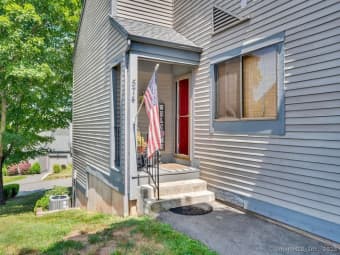 574/574 Pilgrim Harbor, Wallingford, CT, 06492