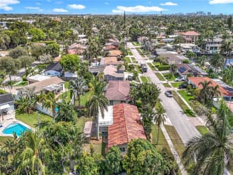4911 Northeast 24th Avenue, Lighthouse Point, FL, 33064