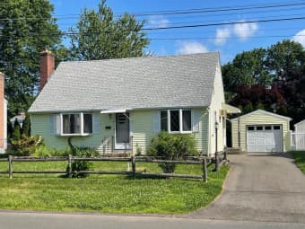 44 Pine Street, Newington, CT, 06111