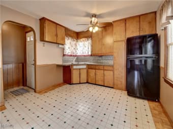 120 North McKinley Street, Waynesburg, OH, 44688