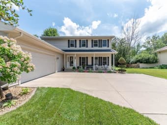 1030 Oak Terrace Drive, North Mankato, MN, 56003