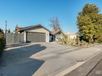 1908 Julian Avenue, Bakersfield, CA, 93304