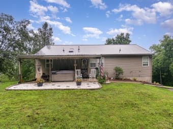 402 Circle Dr, Ripley, OH, 45167