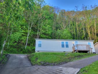 468 High Street, Nelsonville, OH, 45764