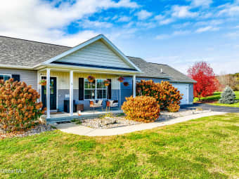 5 Line Drive, Troy, NY, 12180