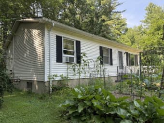 348 Nichols Road, Barre, MA, 01005