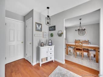 574/574 Pilgrim Harbor, Wallingford, CT, 06492