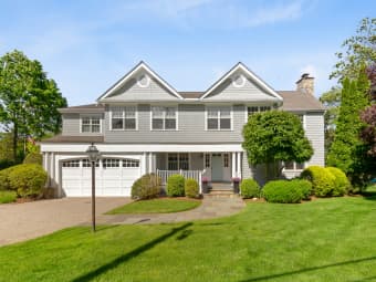 25 Five Mile River Road, Darien, CT, 06820