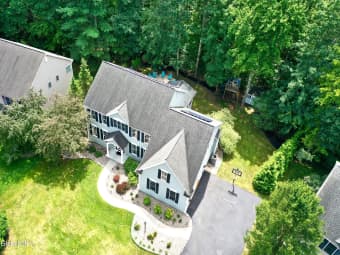 23 West Sky Lane, Clifton Park, NY, 12065