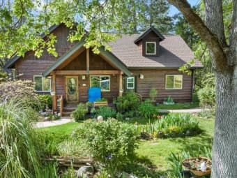 8629 Monument Dr, Grants Pass, OR, 97526