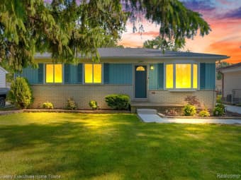 8540 Russell St, Utica, MI, 48317
