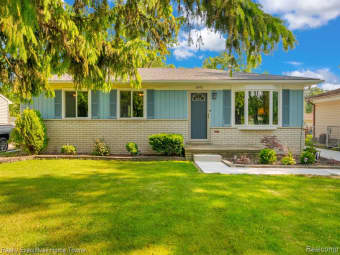 8540 Russell St, Utica, MI, 48317