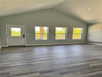 213 Bald Eagle Drive, Linn Valley, KS, 66040