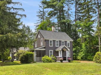 291 Hopmeadow St, Weatogue, CT, 06089