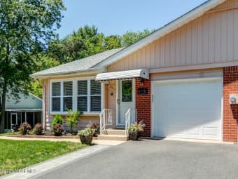 172 Hudson Parkway, Crestwood Village, NJ, 08759