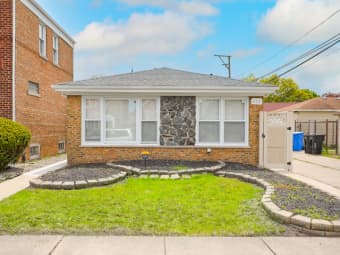 615 East 101st Place, Chicago, IL, 60628
