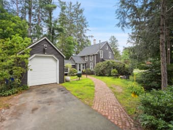 291 Hopmeadow St, Weatogue, CT, 06089