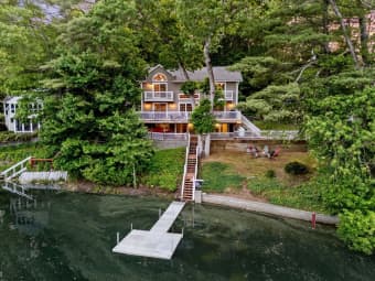 72 S Shore Dr, Sturbridge, MA, 01566