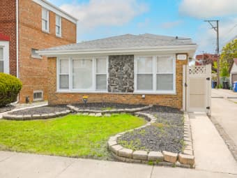 615 East 101st Place, Chicago, IL, 60628
